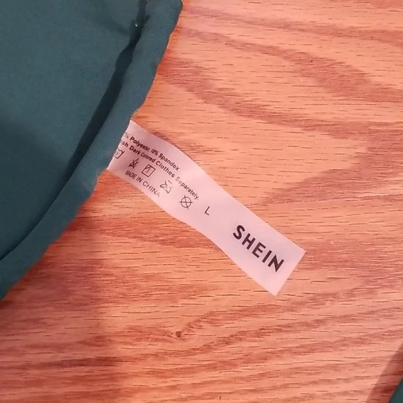 Shein bikini lg 2‎ bottoms 1 top - Picture 2 of 9